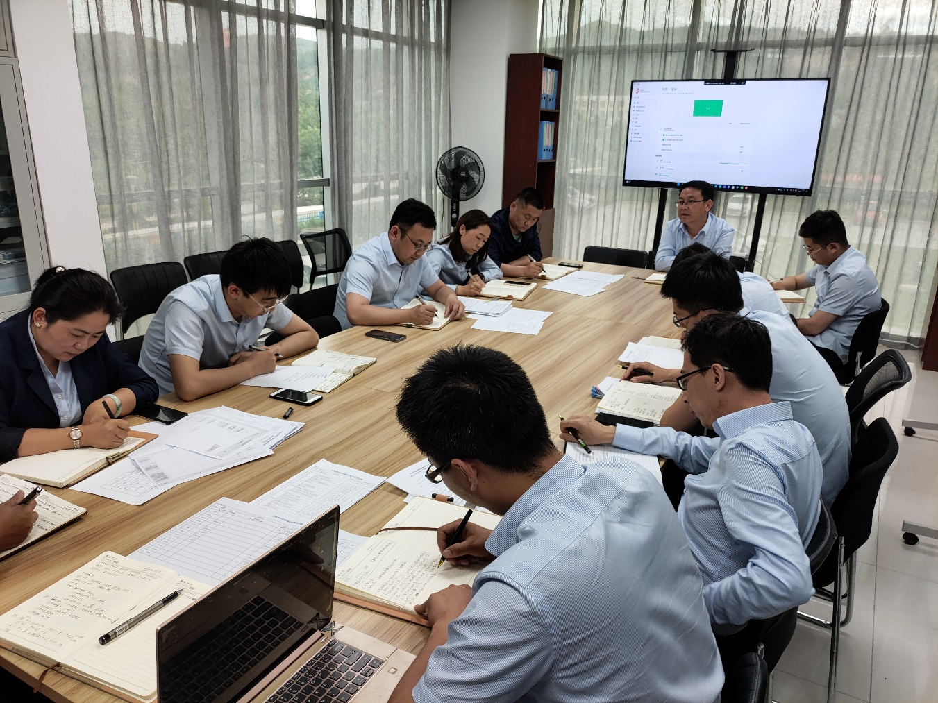 FUN88乐天使平煤机公司开展作风集中整顿月活动第二期工作总结(图1)