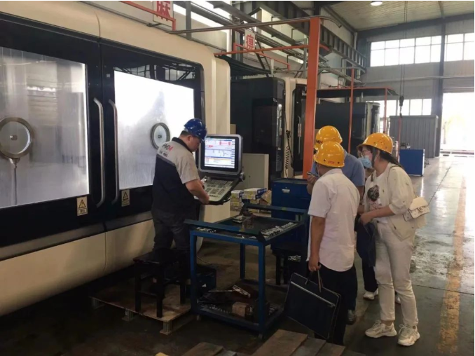 FUN88乐天使百名员工下一线真磨砺练本领(图2)